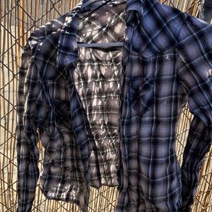 Large flannel with diamond buttons and pockets